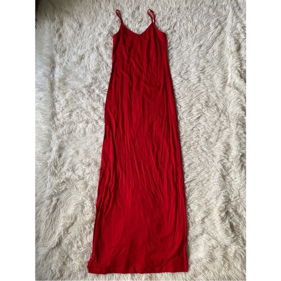 ◾️3/$25 Red Jersey Maxi Dress - Picture 2 of 4